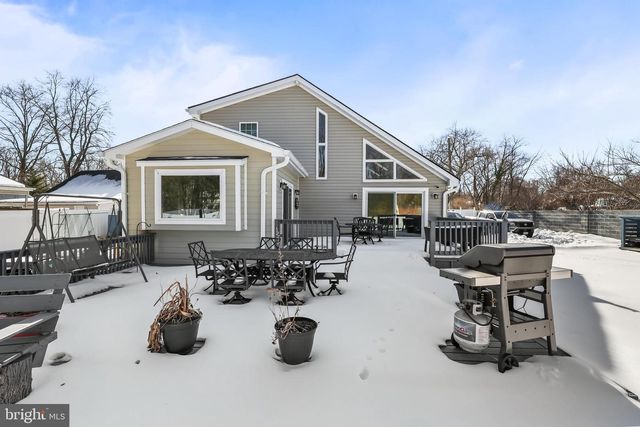 3031 DASHIELL RD, Falls Church, VA 22042