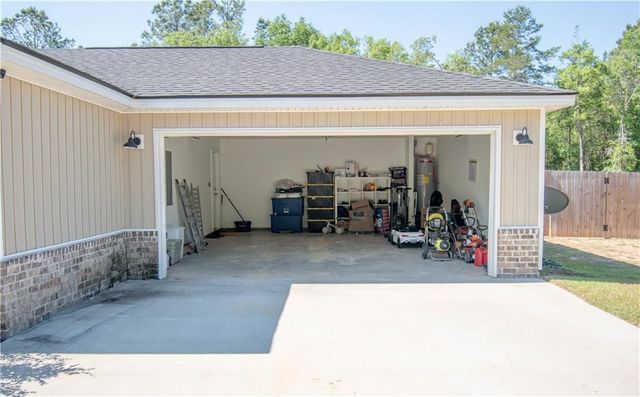 727 Bluff Road, Jesup, GA 31545