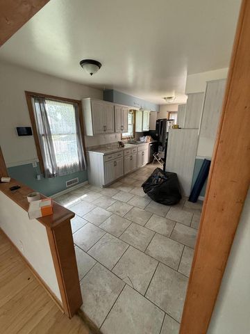 3631 S 82nd STREET, Milwaukee, WI 53220