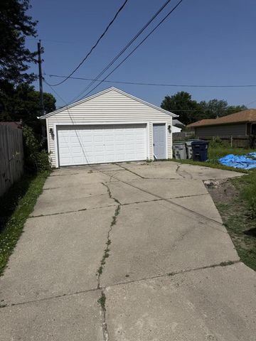 3631 S 82nd STREET, Milwaukee, WI 53220