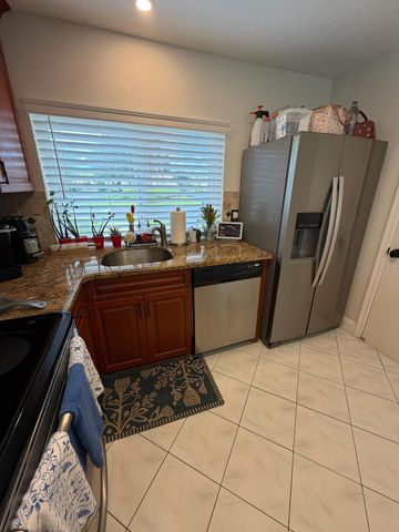 699 Deer Creek Corona Way, Deerfield Beach, FL 33442