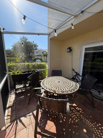 699 Deer Creek Corona Way, Deerfield Beach, FL 33442
