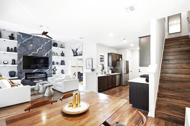 7706 Mandela BND, Austin, TX 78744