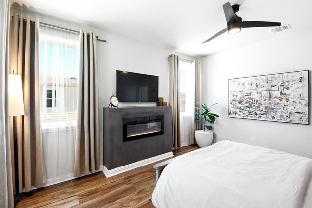 7706 Mandela BND, Austin, TX 78744