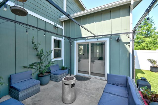 7706 Mandela BND, Austin, TX 78744