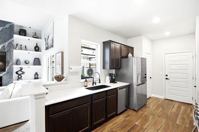 7706 Mandela BND, Austin, TX 78744