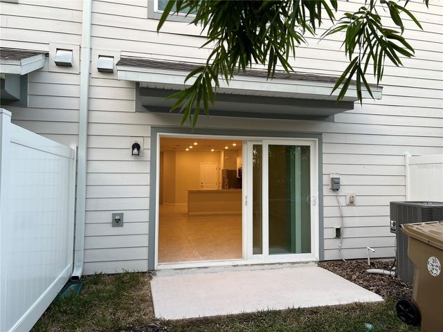 4686 GREEN PALM LANE, Kissimmee, FL 34746