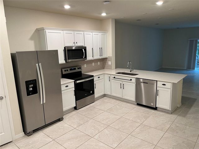 4686 GREEN PALM LANE, Kissimmee, FL 34746