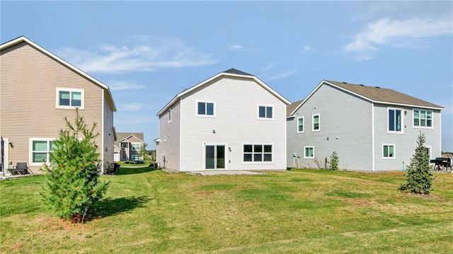 415 Bruce Larson Way, Somerset, WI 54025