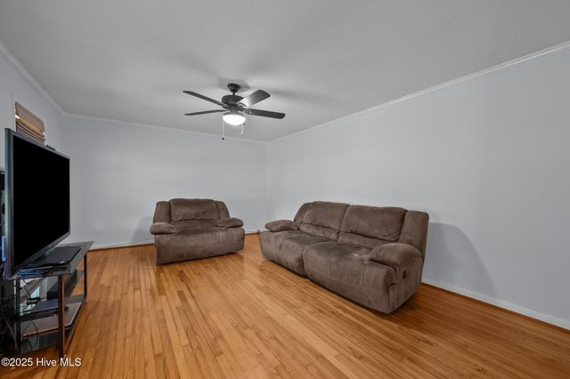 238 Diane Drive, Jacksonville, NC 28540