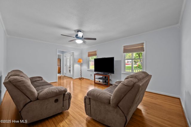 238 Diane Drive, Jacksonville, NC 28540