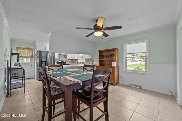 238 Diane Drive, Jacksonville, NC 28540