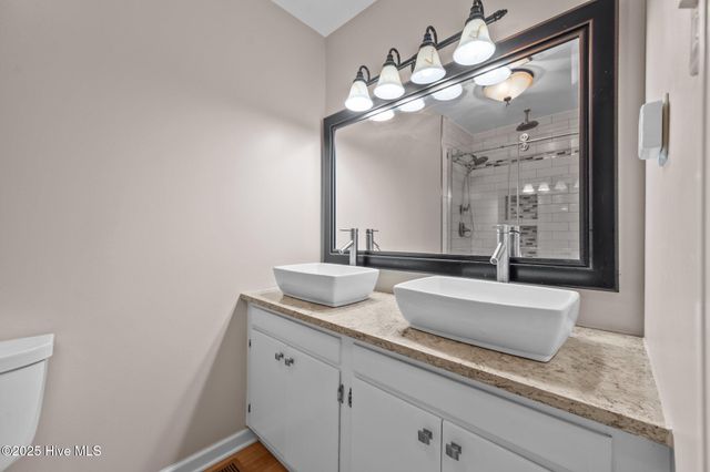 238 Diane Drive, Jacksonville, NC 28540