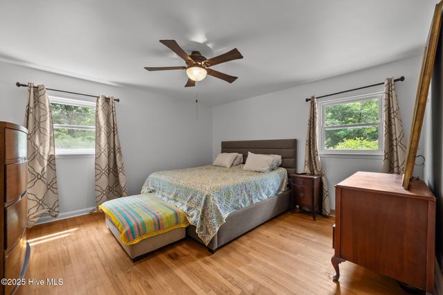 238 Diane Drive, Jacksonville, NC 28540