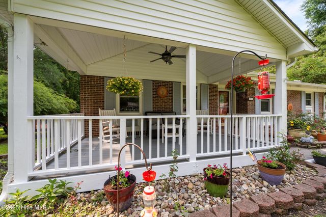 238 Diane Drive, Jacksonville, NC 28540