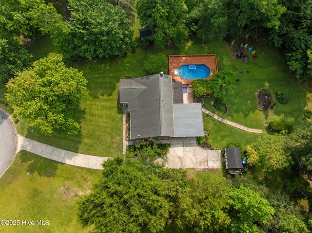 238 Diane Drive, Jacksonville, NC 28540