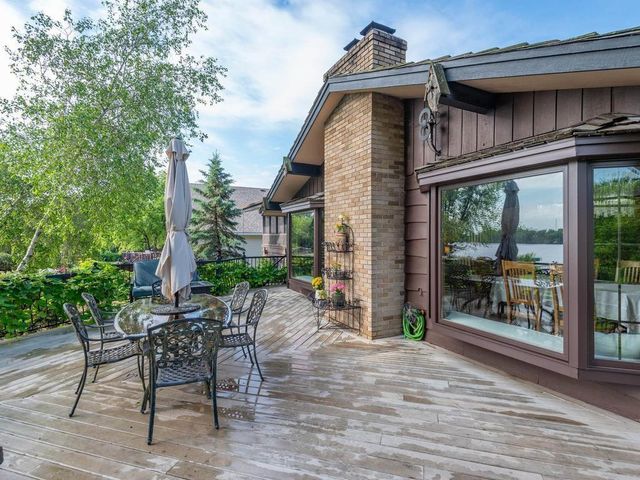 1519 14th Avenue NW, New Brighton, MN 55112