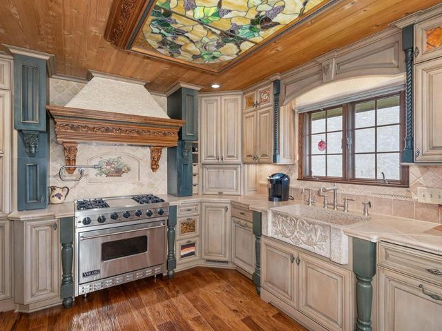 1519 14th Avenue NW, New Brighton, MN 55112