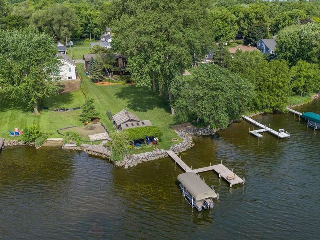 1519 14th Avenue NW, New Brighton, MN 55112