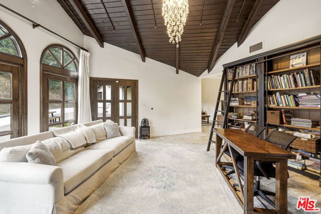 23911 Homezell Drive, West Hills (los Angeles), CA 91304