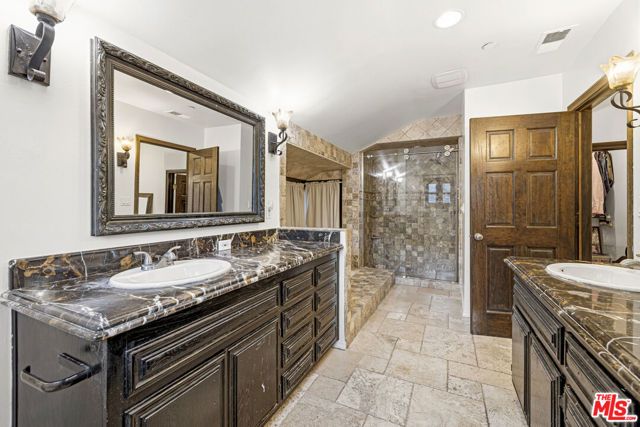 23911 Homezell Drive, West Hills (los Angeles), CA 91304
