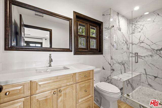 23911 Homezell Drive, West Hills (los Angeles), CA 91304
