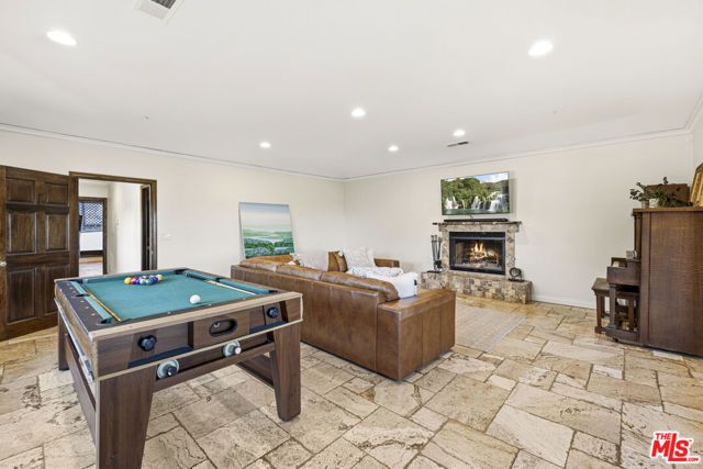 23911 Homezell Drive, West Hills (los Angeles), CA 91304