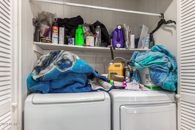 6828 W Pierce Street 126, Phoenix, AZ 85043