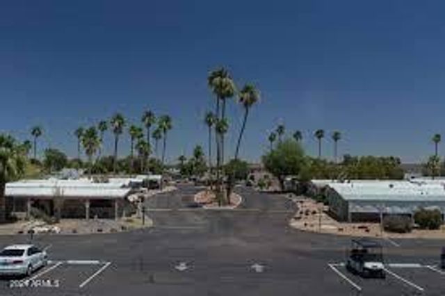 6828 W Pierce Street 126, Phoenix, AZ 85043