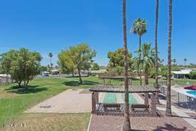 6828 W Pierce Street 126, Phoenix, AZ 85043