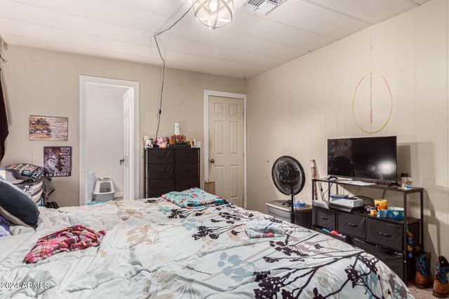 6828 W Pierce Street 126, Phoenix, AZ 85043