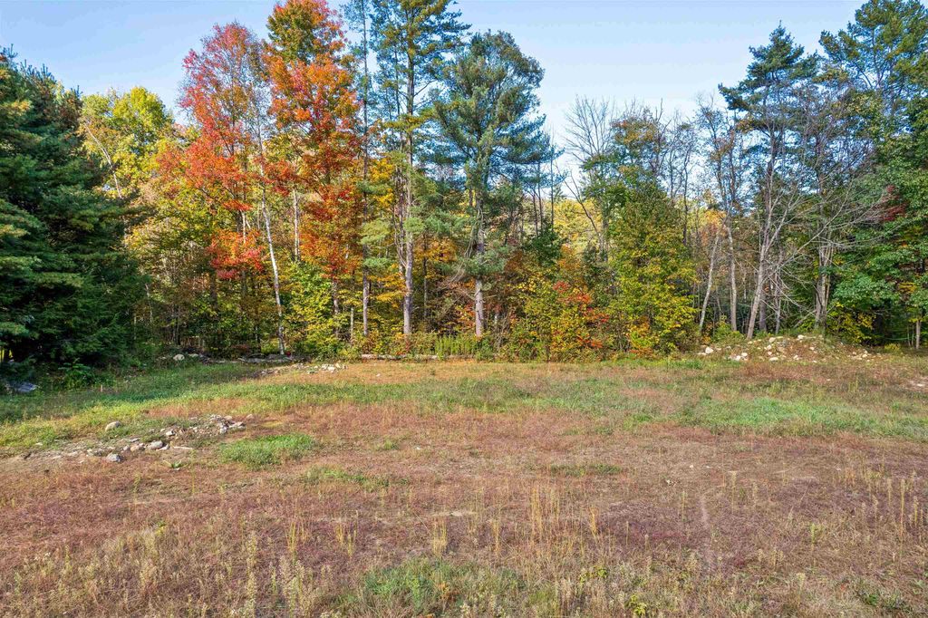 239 NH Route 25C, Piermont, NH 03779