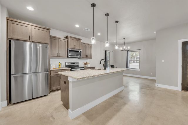 246 Western Ave, Bertram, TX 78605