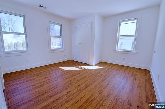 16 Clarke Street, Closter, NJ 07624