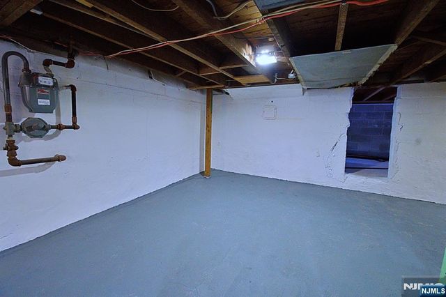 16 Clarke Street, Closter, NJ 07624