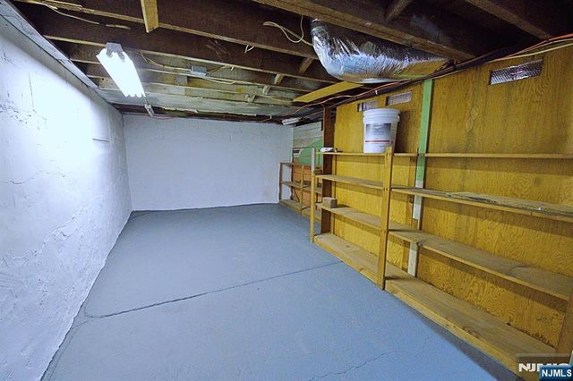 16 Clarke Street, Closter, NJ 07624