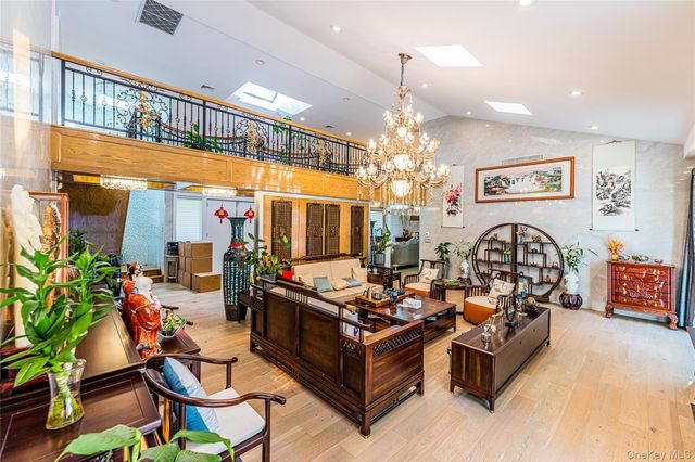 2 Summerwind Drive, Glen Head, NY 11545