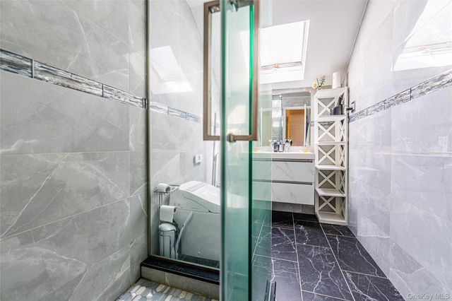 2 Summerwind Drive, Glen Head, NY 11545