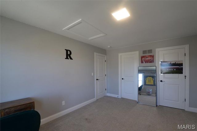 17016 Lakeside Ridge, Chesterfield, MO 63005
