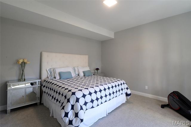 17016 Lakeside Ridge, Chesterfield, MO 63005