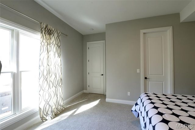 17016 Lakeside Ridge, Chesterfield, MO 63005