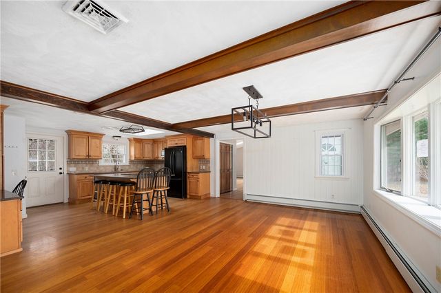 42 Ledge Road, Coventry, RI 02816