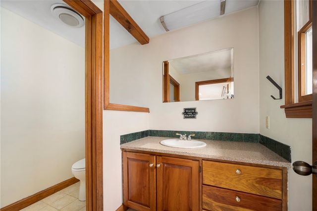 42 Ledge Road, Coventry, RI 02816