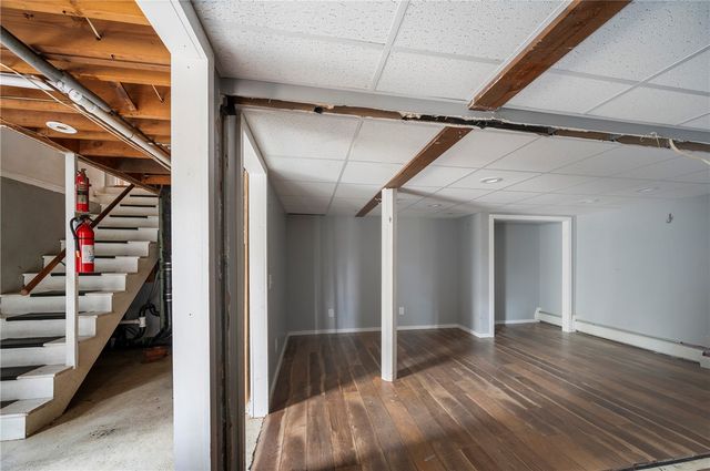 42 Ledge Road, Coventry, RI 02816