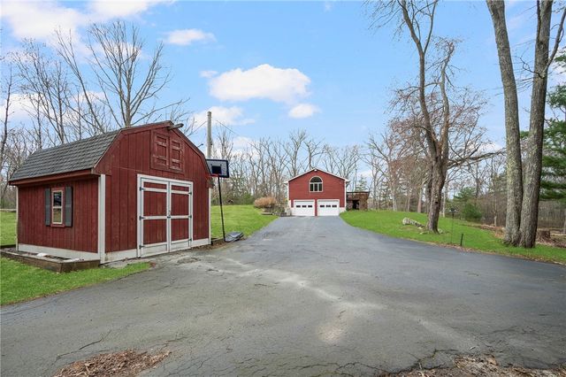 42 Ledge Road, Coventry, RI 02816