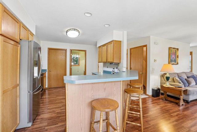 612 Greenfield Drive, Deforest, WI 53532