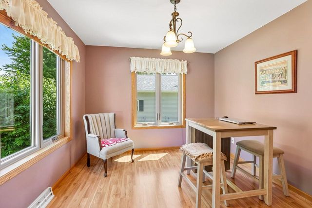 612 Greenfield Drive, Deforest, WI 53532
