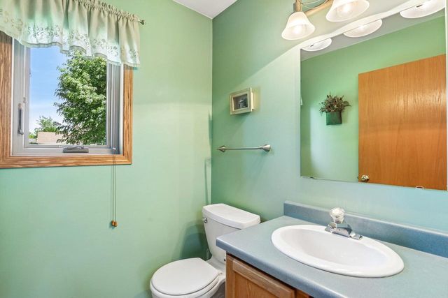 612 Greenfield Drive, Deforest, WI 53532