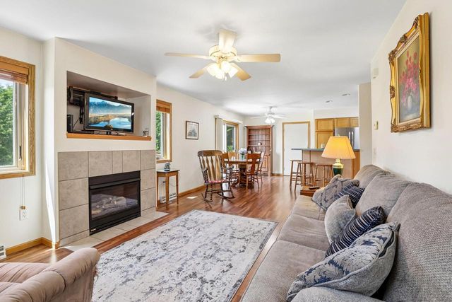 612 Greenfield Drive, Deforest, WI 53532