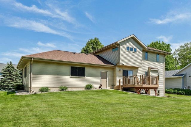 612 Greenfield Drive, Deforest, WI 53532